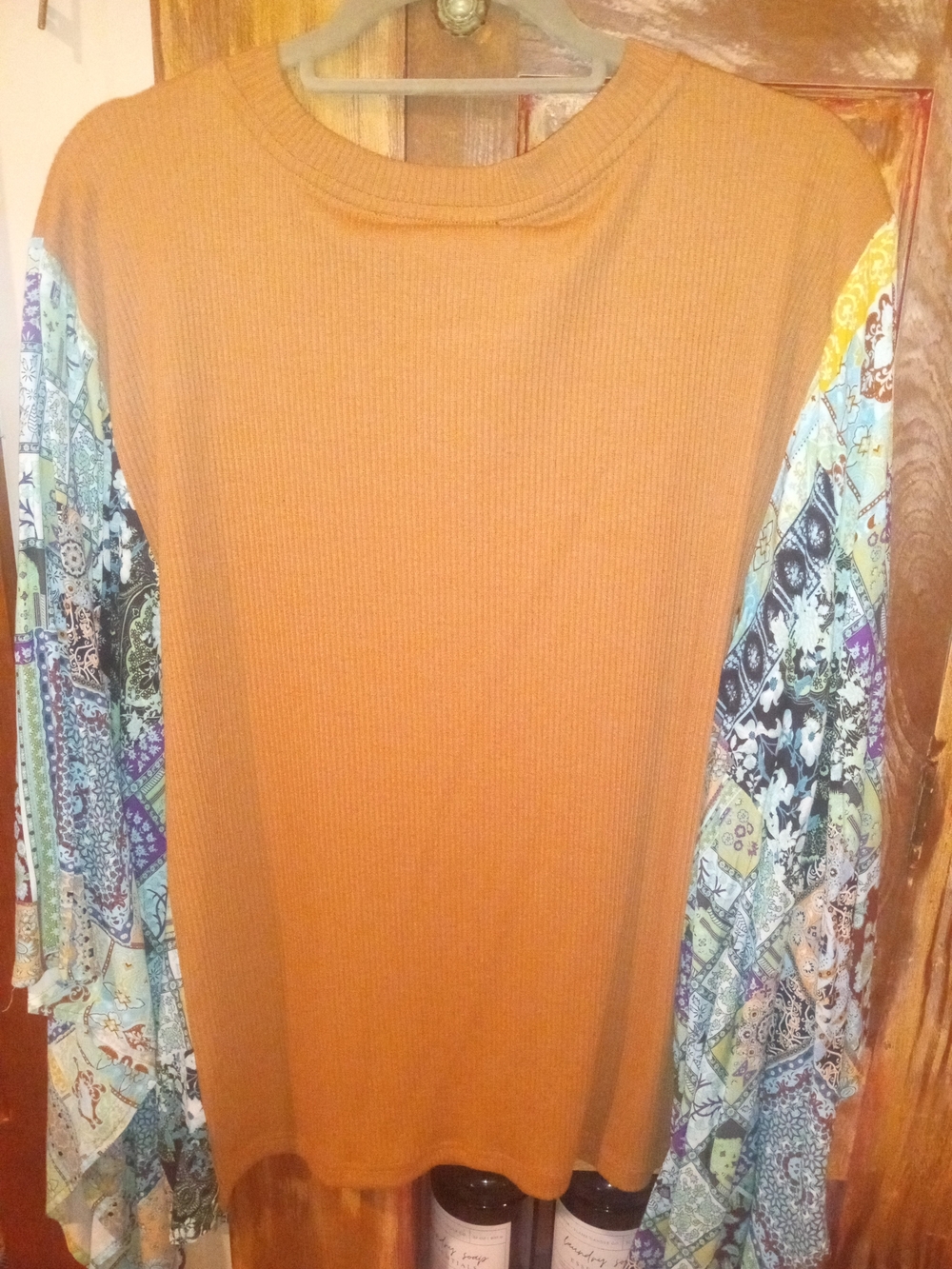 DAVI & DANI Rust Tunic with Sequin Peace Sign and Multicolor Patterned Sleeves - Picture 5 of 7
